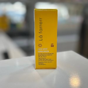 ضدآفتاب بی رنگ پوست چرب spf30لافارر
